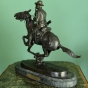 Bronzeskulptur "Trooper of the Plains" von Frederic Remington