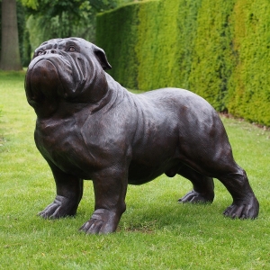 Bronzeskulptur "Große Bulldogge"