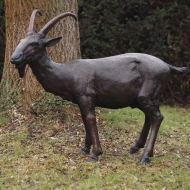 Bronzefigur Ziegenbock